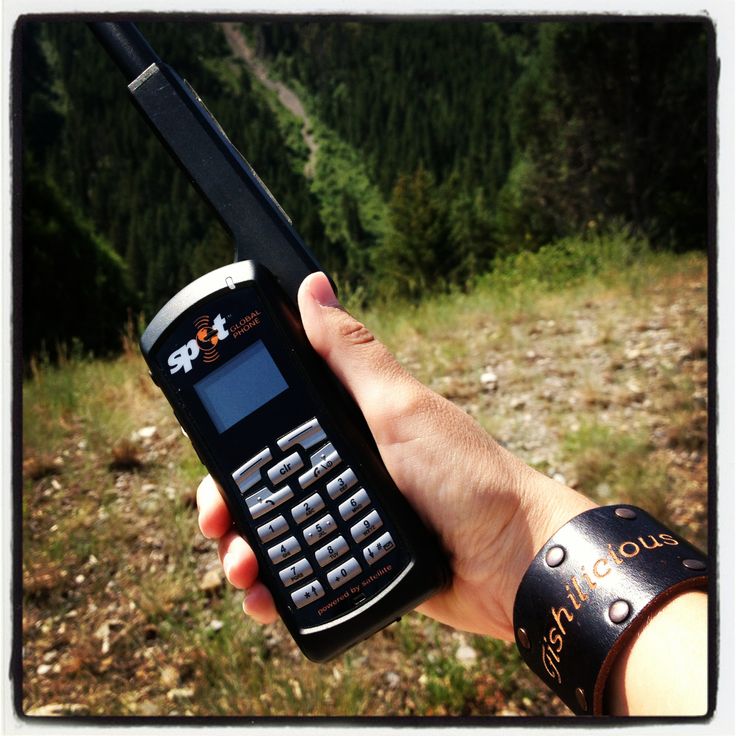 Satellite mobile phone