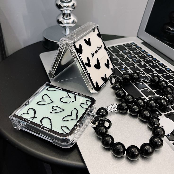 samsung flip phone case