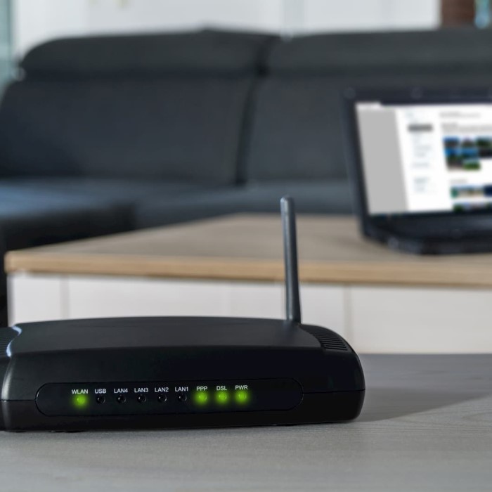 difference between modem and router