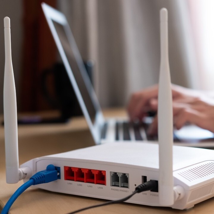 difference between modem and router