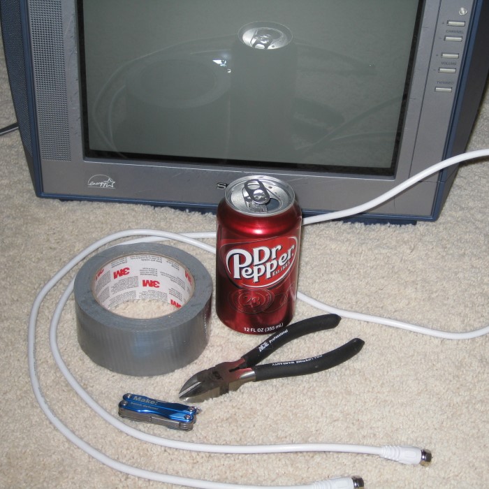 how to make a tv antenna
