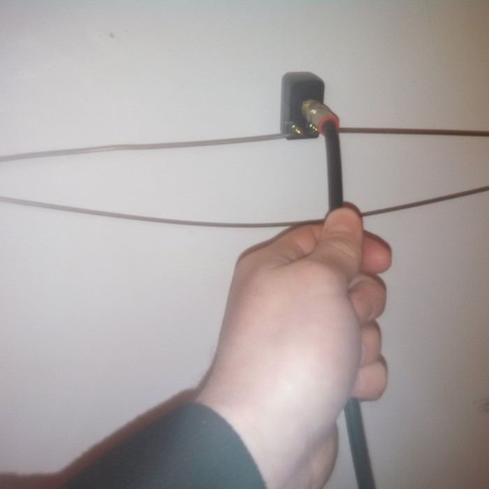 how to make a tv antenna