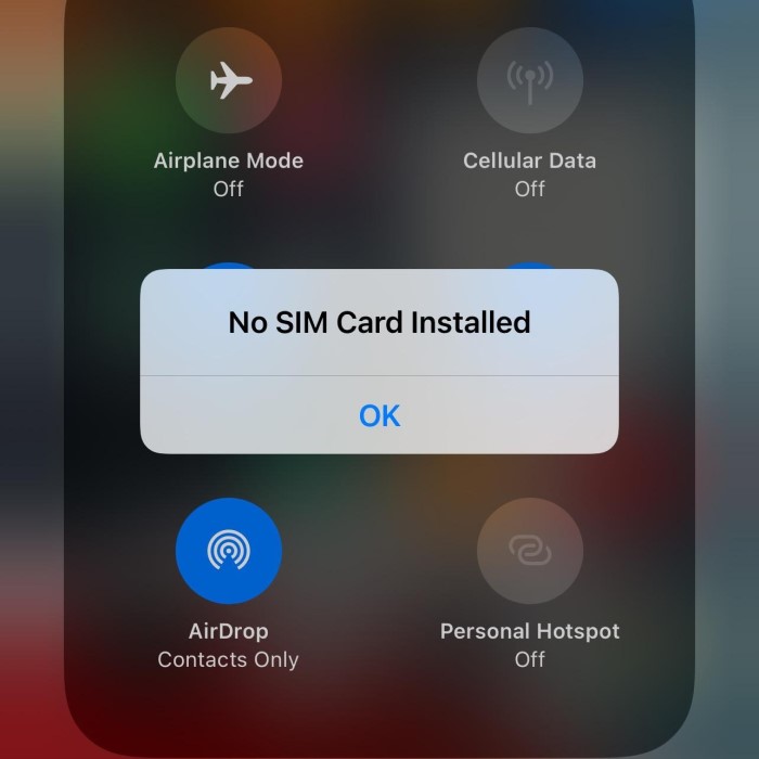 why does my phone keep saying no sim card