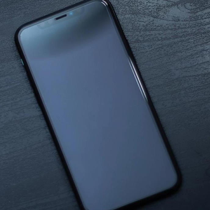 why is my phone screen black