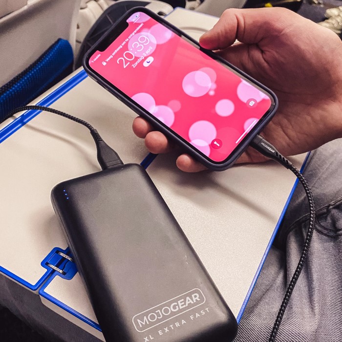 can i bring 10000mah power bank on plane
