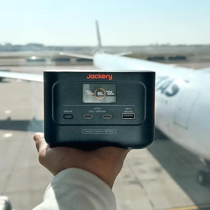 is 20000mah power bank allowed in flight