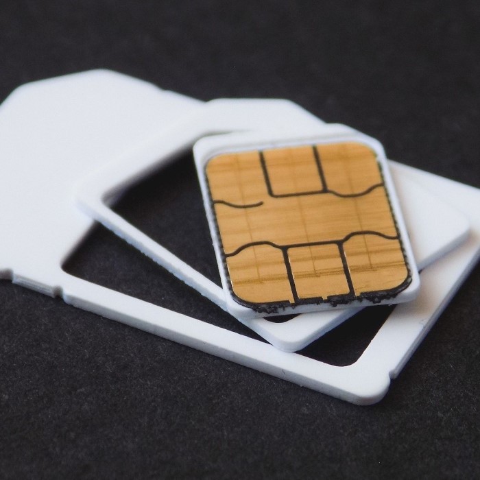how to unlock sim card on iphone