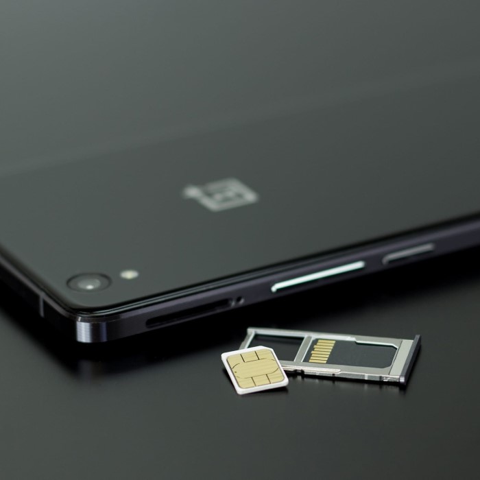 can you call 911 without a sim card